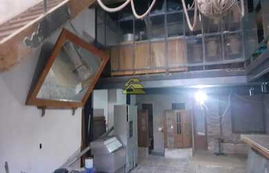 Imagem 13: Saúde Sobrado. 198m² de Áreae4 Banheiros