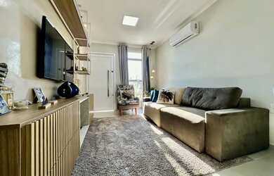 Imagem 4: Linda casa 2 dormitórios com suíte mobiliada