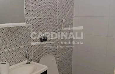 Imagem 10: Casa com ótima localização, acabamento de primeira qualidade, ao lado...