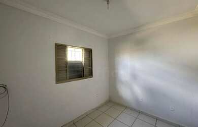 Imagem 14: Casa com 3 dormitórios para alugar, 252 m² por R$ 2.000/mês - Vila São Jorge - Anápolis/GO