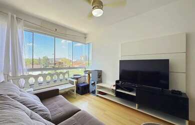 Imagem 16: Apartamento em Cavalhada. Piscina, 56m² de Área, 1 Banheiroe2 Dormitórios