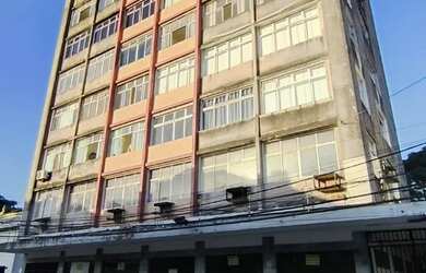 Imagem: O apartamento possui 4 Dormitórios, 2 Banheiros, 120m² de