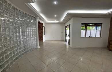 Imagem 11: Casa duplex para venda Priscila Dutra 4/4 sendo 3 suítes Lauro de Freitas