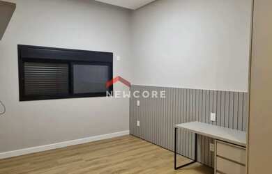 Imagem: A casa possui 4 Dormitórios, 4 Banheiros, 4 Vagas na garagem