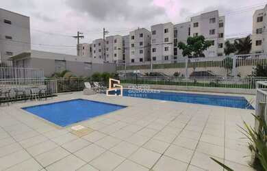 Imagem: O apartamento possui 2 Dormitórios, 1 Banheiro, 1 Vaga na garagem