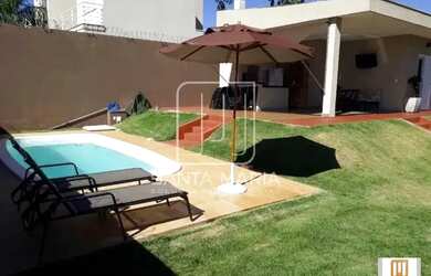 Imagem: O depósito possui 5 Vagas na garagem, 98m² de Área e está