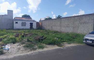 Imagem: O terreno possui 180m² de Área e está localizado em Robalo