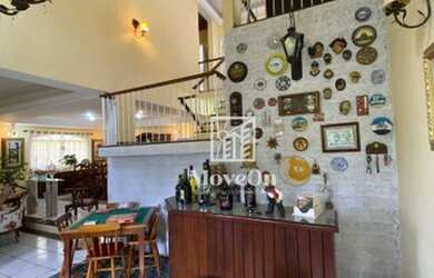 Imagem 13: Casa em condomínio de alto padrão para venda