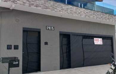 Imagem: A casa à venda possui 3 Dormitórios, 2 Banheiros, 2 Vagas