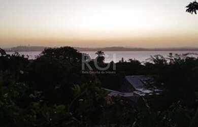 Imagem 2: Casa em Vila Conceição. Lareira, 5 Vagas na garageme3 Dormitórios