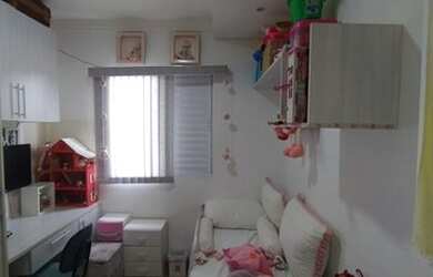 Imagem: A casa em condomínio possui 3 Dormitórios, 2 Banheiros, 3