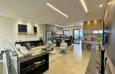 Imagem: A casa em condomínio possui 3 Dormitórios, 5 Banheiros, 4