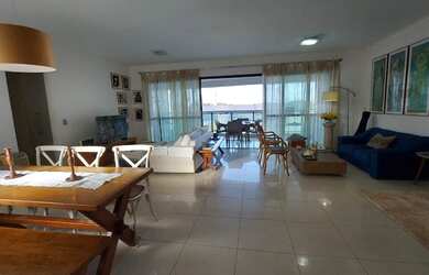 Imagem: O apartamento possui 3 Dormitórios, 4 Banheiros, 2 Vagas na