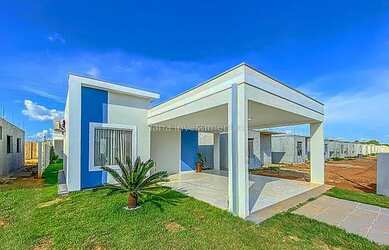 Imagem: A casa em condomínio possui 3 Dormitórios, 1 Banheiro, 2 Vagas