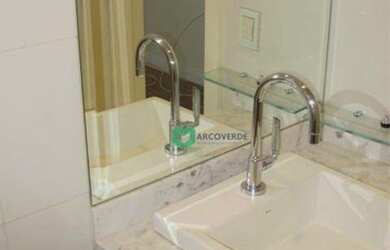 Imagem: O depósito para alugar possui 1 Vaga na garagem e 85m² de