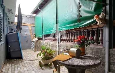 Imagem: A casa à venda possui 3 Dormitórios, 3 Banheiros, 3 Vagas