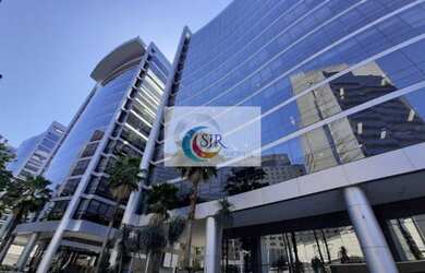 Imagem: O depósito possui 5 Vagas na garagem, 368m² de Área e está