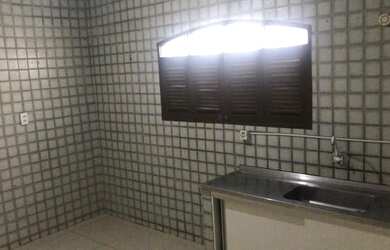 Imagem: A casa para alugar possui 4 Dormitórios, 2 Banheiros, 5 Vagas