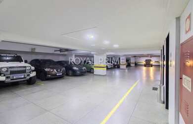 Imagem: O depósito possui 1 Vaga na garagem, 30m² de Área e está