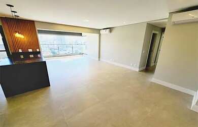 Imagem 5: CHARME E BOM GOSTO - ANDAR ALTO LINDA VISTA - METRÔ SUMARÉ