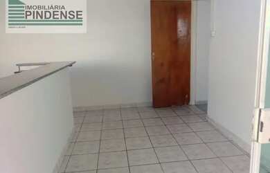 Imagem: A casa possui 2 Dormitórios, 2 Banheiros, 1 Vaga na garagem