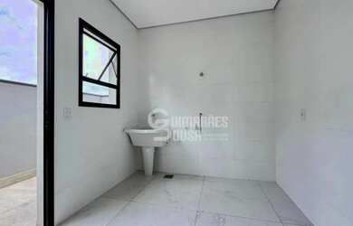 Imagem 14: Casa de Alto Padrão com 4 Suítes no Condomínio Portal do Paraíso II...