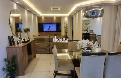 Imagem: O apartamento possui 3 Dormitórios, 2 Banheiros, 2 Vagas na