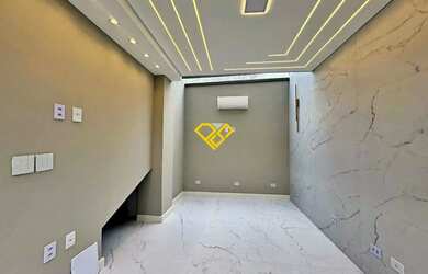 Imagem 5: Casa Triplex com 4 Quartos para Alugar em Santos/SP