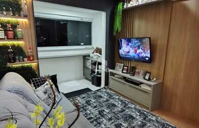 Imagem: O apartamento possui 2 Dormitórios, 1 Banheiro, 1 Vaga na garagem