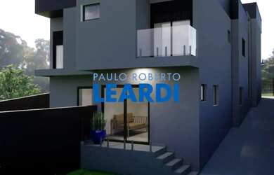 Imagem: A casa possui 3 Dormitórios, 4 Banheiros, 4 Vagas na garagem