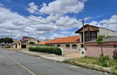 Imagem 2: Casa Capão da Imbuia 300m² 5 quartos