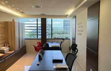 Imagem: O depósito possui 28m² de Área e está localizado em Barra