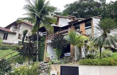 Imagem 3: Casa com 4 quartos à venda por R$ 1.390.000 - Piratininga - Niterói/RJ