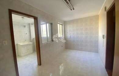 Imagem 11: Amplo Apartamento com 2 Quartos e 95m² Privativos - Ed. San Francisco...