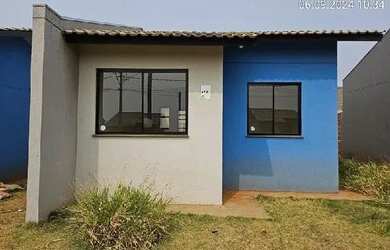 Imagem: A casa possui 2 Dormitórios, 1 Banheiro, 180m² de Área e