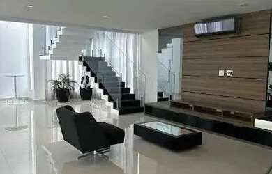 Imagem: A casa em condomínio possui 3 Dormitórios, 4 Banheiros, 4