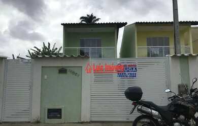 Imagem: A casa possui 3 Dormitórios, 3 Banheiros, 1 Vaga na garagem