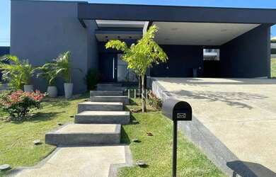 Imagem: A casa em condomínio possui 3 Dormitórios, 4 Banheiros, 4