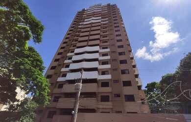 Imagem: O apartamento possui 3 Dormitórios, 2 Banheiros, 2 Vagas na