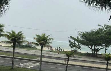 Imagem: O apartamento possui 4 Dormitórios, 4 Banheiros, 3 Vagas na