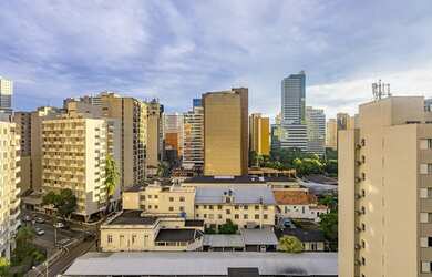 Imagem: O depósito possui 32m² de Área e está localizado em Centro