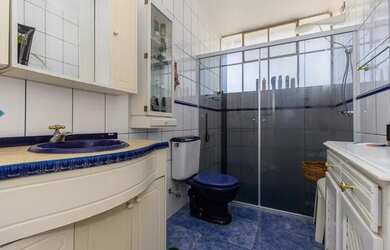 Imagem 9: Casa tipo para venda com 3 quartos, 270m²