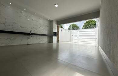Imagem 1: Vendo agio dessa linda casa toda no porcelanato em Trindade-Goias