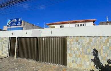 Imagem 10: Casa na Atalaia. 568m² de Área, 3 Vagas na garageme4 Dormitórios