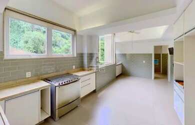 Imagem 16: Obra de arte espetacular com vistas deslumbrantes e em alto nível de...