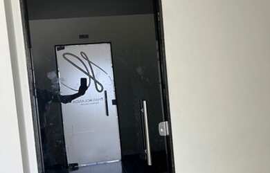 Imagem: O depósito possui 38m² de Área e está localizado em Maurício