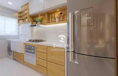 Imagem: O apartamento possui 2 Dormitórios, 1 Banheiro, 1 Vaga na garagem