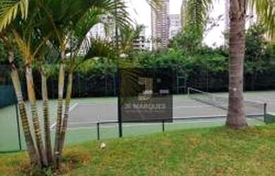 Imagem: A casa em condomínio possui 4 Dormitórios, 4 Banheiros, 4