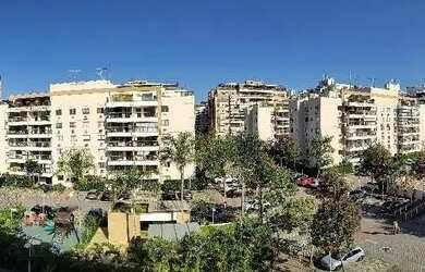 Imagem: O apartamento possui 2 Dormitórios, 3 Banheiros, 1 Vaga na