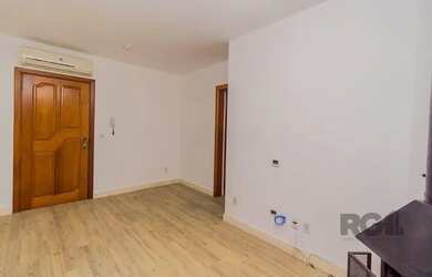 Imagem 2: Apartamento 62m² - 2 dormitórios sendo 1 suíte e 1 vaga no bairro Tristeza